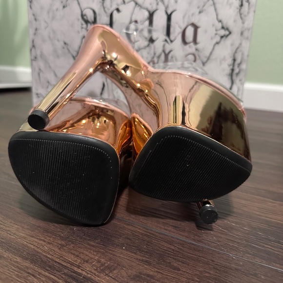 Hella Heels LIQUID ROSE GOLD - Metallic Stiletto - 8 INCH - Picture 11 of 14